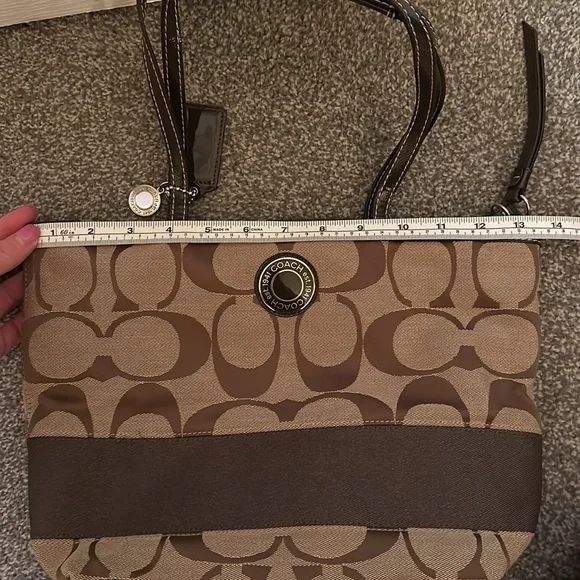 Authentic Coach purse - Picture 7 of 7